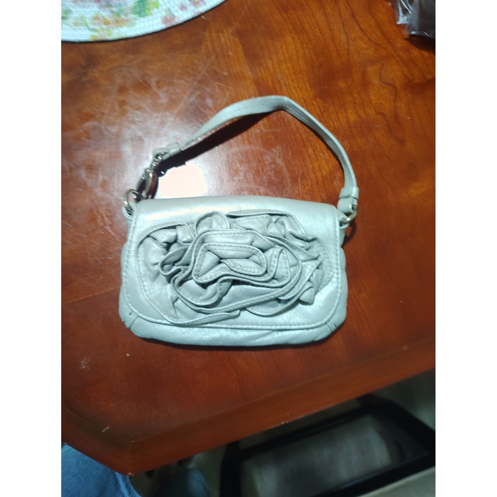 Hot Kiss Silver Grey Rosette Floral Applique Shoulder Bag Y2K Baguette Purse